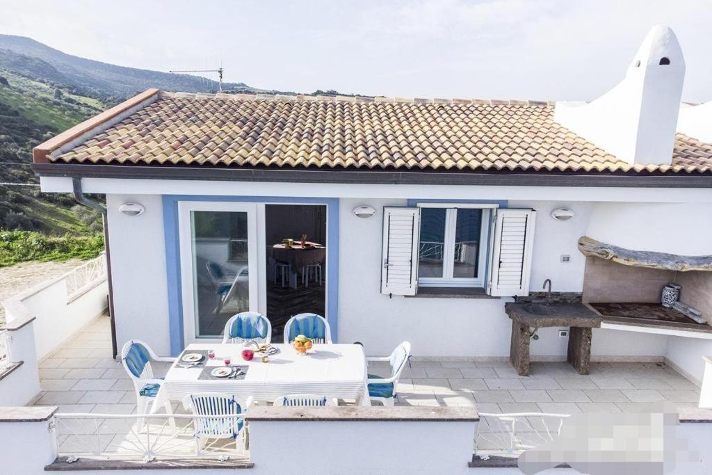 Tra Blu E Celeste Appartement Castelsardo Buitenkant foto