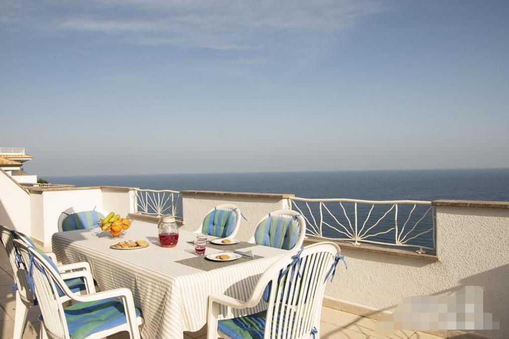 Tra Blu E Celeste Appartement Castelsardo Buitenkant foto
